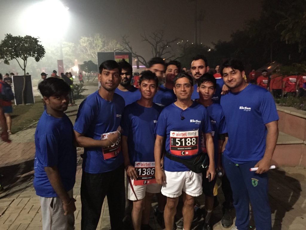 kunwwer Sachdev with his running team