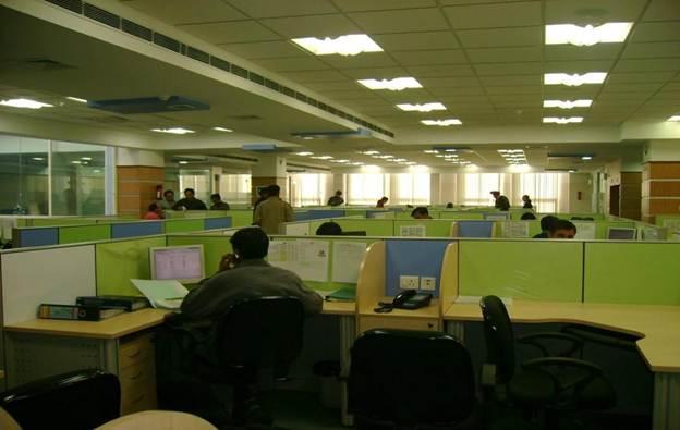 Su-Kam corporate office interior with 150+ workstations