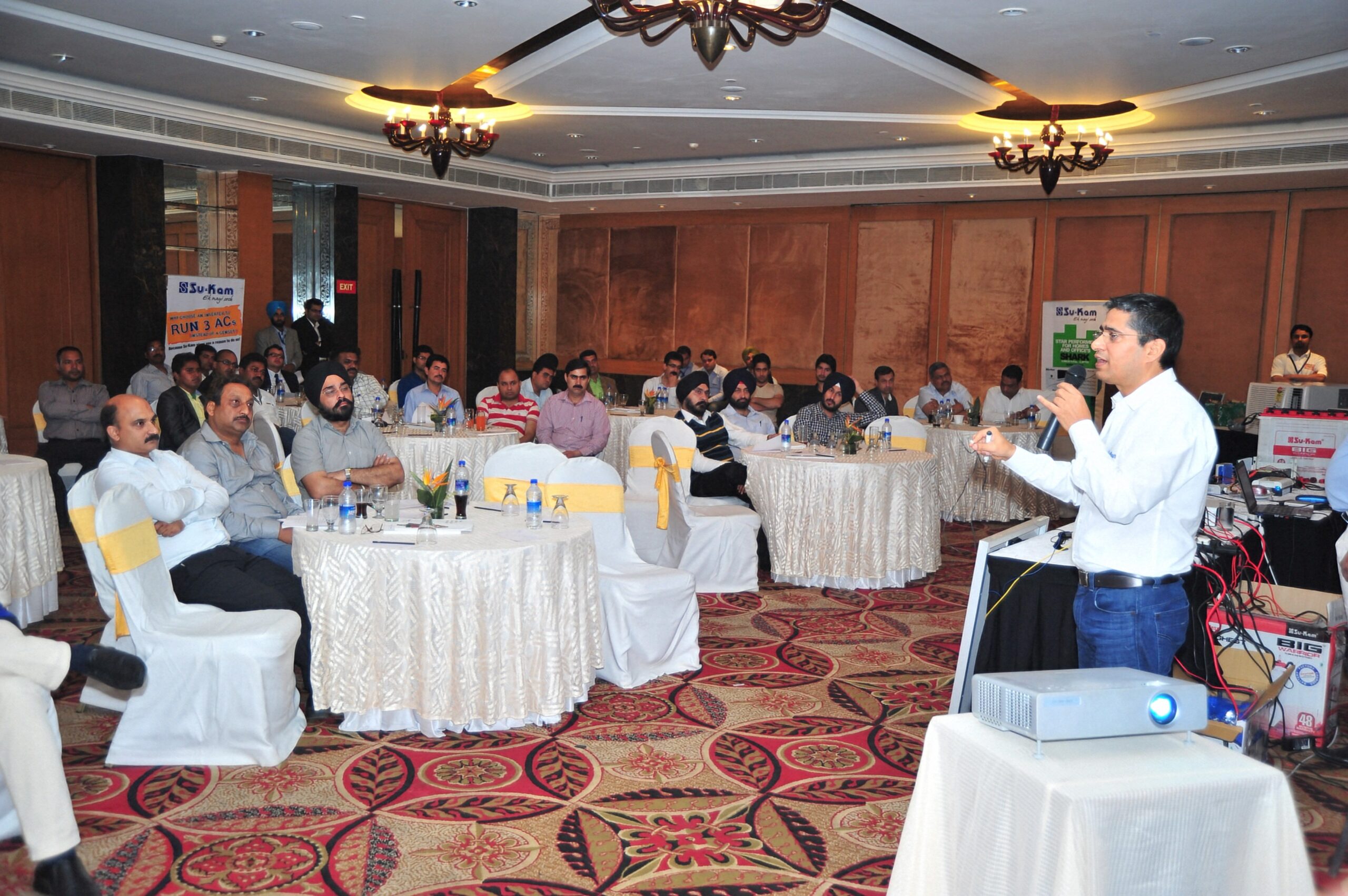 Su-Kam dealer meet — building a national network