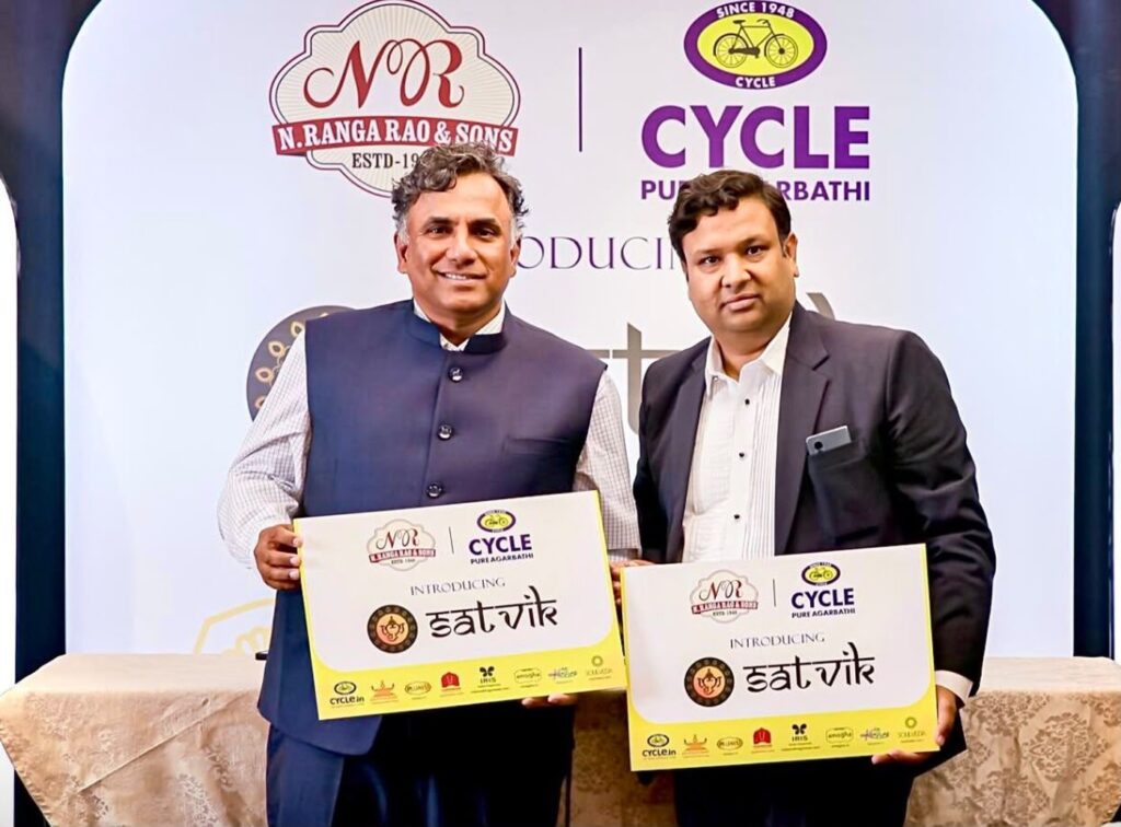 Vinod Bansal with N. Ranga Rao & Sons leadership introducing Satvik under Cycle Pure Agarbatti
