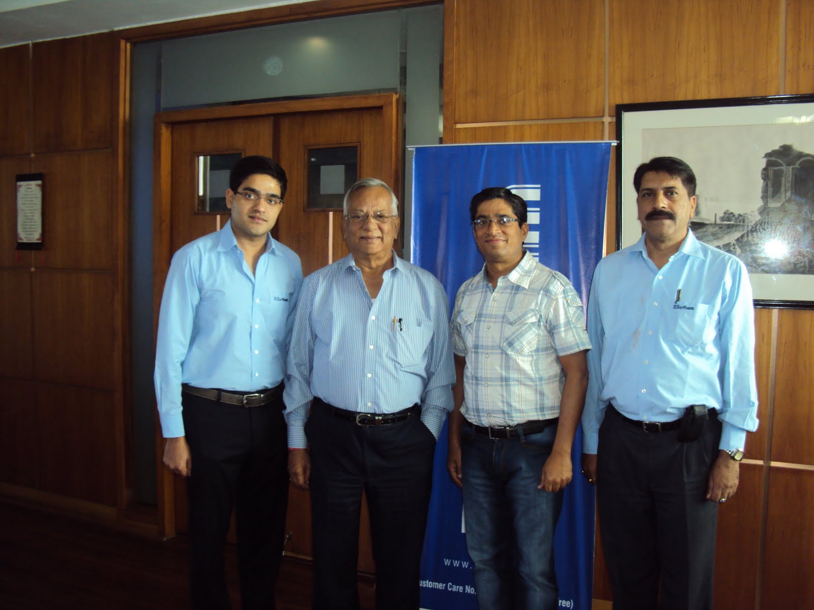 Kunwer Sachdev with S.B. Ganguly and Su-Kam company officials